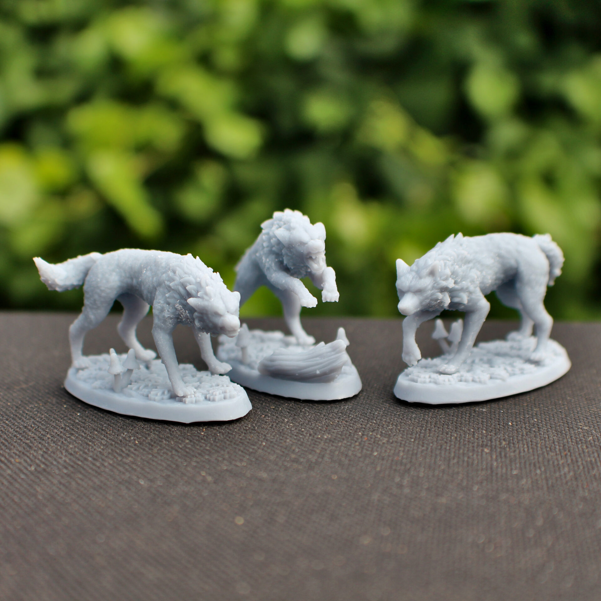 Wolves Miniatures Wolf Miniatures – Set of 3 - Simons Magic Shoppe